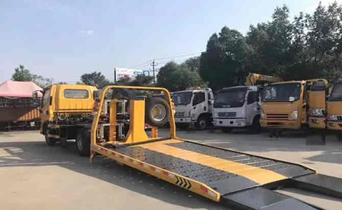 绥棱汽车中途维修案例